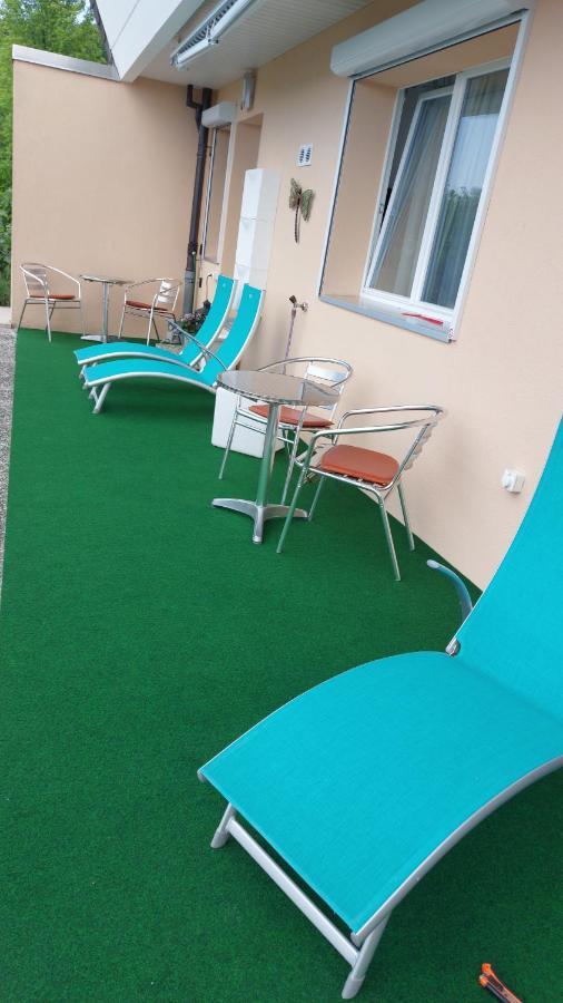 Joli Studio Avec Terrasse Et Vue Exclusivement Pour Non Fumeurs Belmont-sur-Lausanne Exterior foto