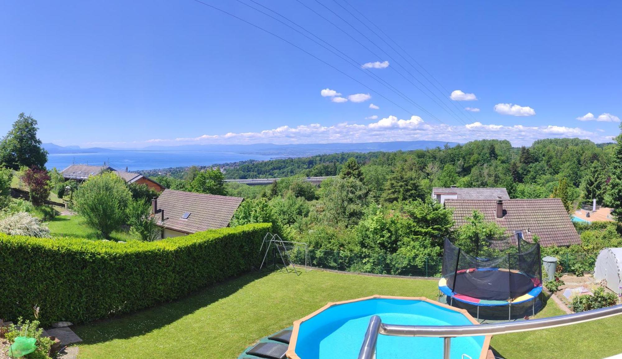 Joli Studio Avec Terrasse Et Vue Exclusivement Pour Non Fumeurs Belmont-sur-Lausanne Exterior foto
